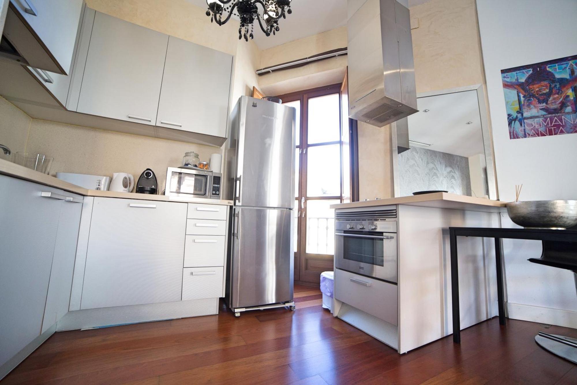 Cathedral Apartment, Upper Floor Apartment セビリア 部屋 写真