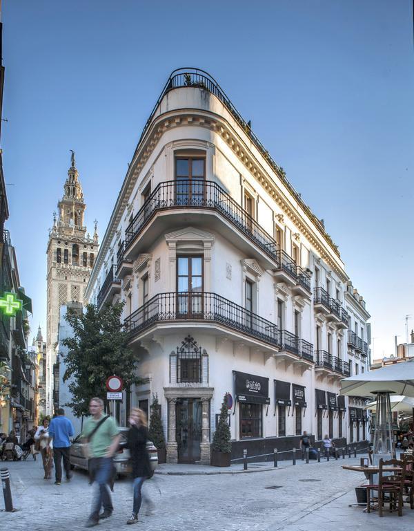 Cathedral Apartment, Upper Floor Apartment セビリア エクステリア 写真